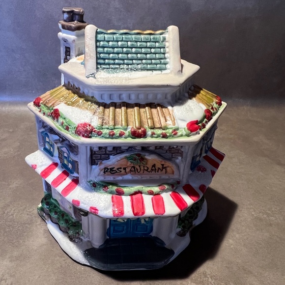 Cobblestone Villages 2004 Restaurant by Windham Heights - Picture 6 of 10